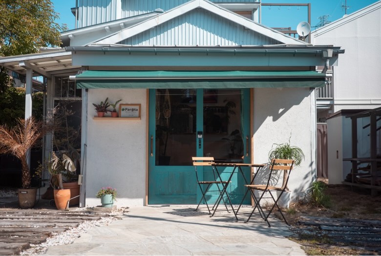 マサラモア姉妹店オープン⭐️
アジアンカフェ『パロタ』

マサラモアシェフのお友達、新しいシェフをイ